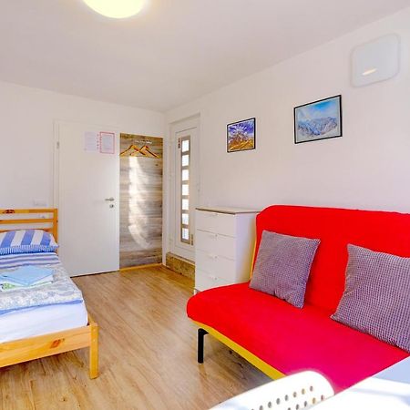 New Studio With Aircon & Free Parking Liubliana Exterior foto