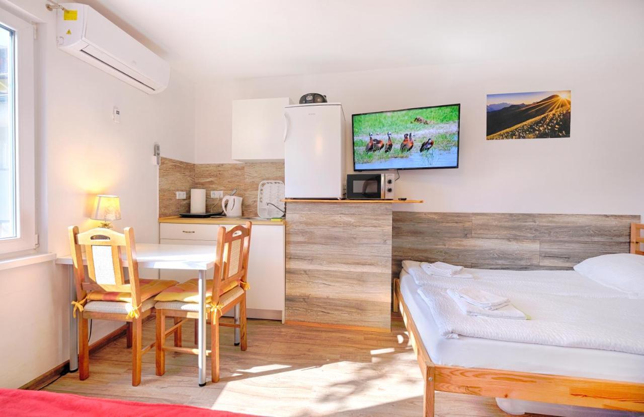 New Studio With Aircon & Free Parking Liubliana Exterior foto